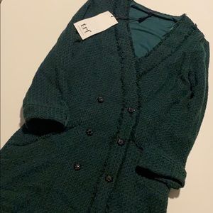 Beautiful deep green sweater-like dress NWT